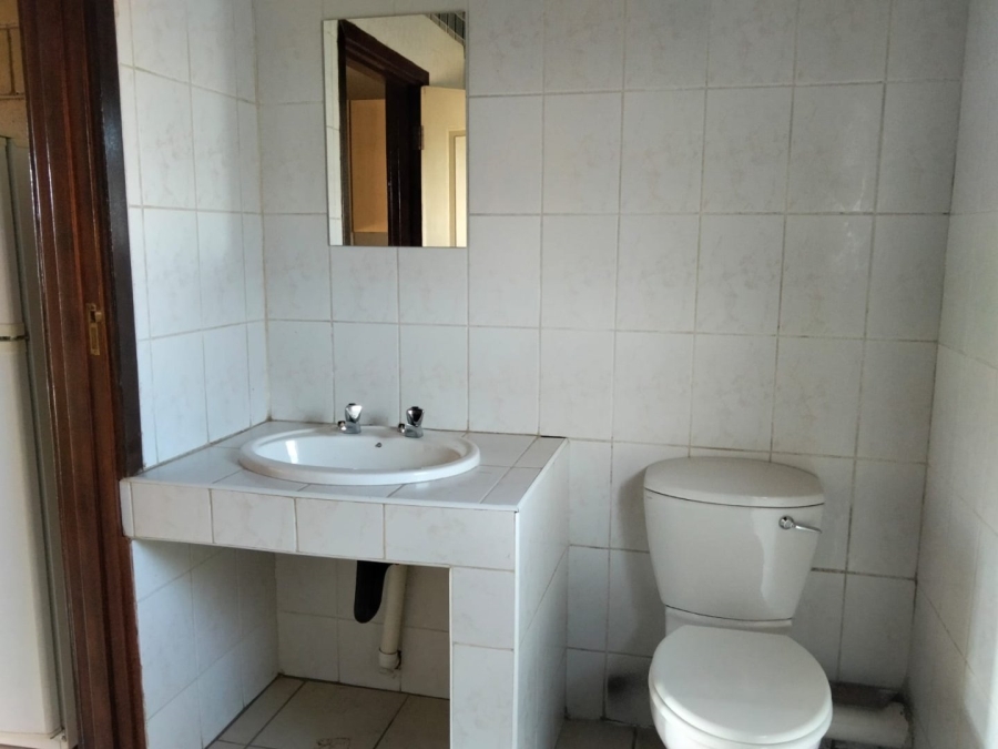 1 Bedroom Property for Sale in Brandwag Free State
